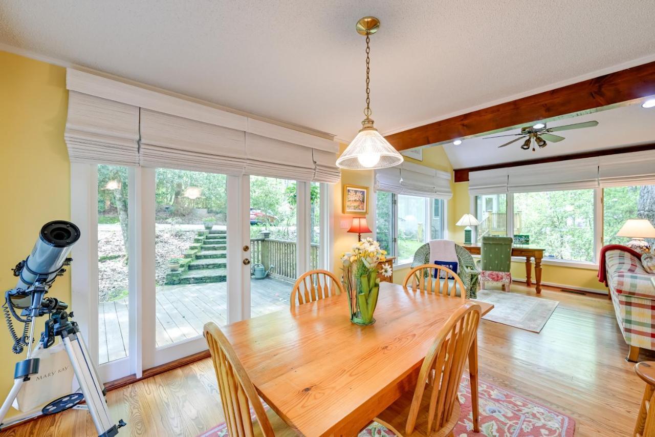 Smallwood Cute Highlands Home With Screened Porch! Экстерьер фото