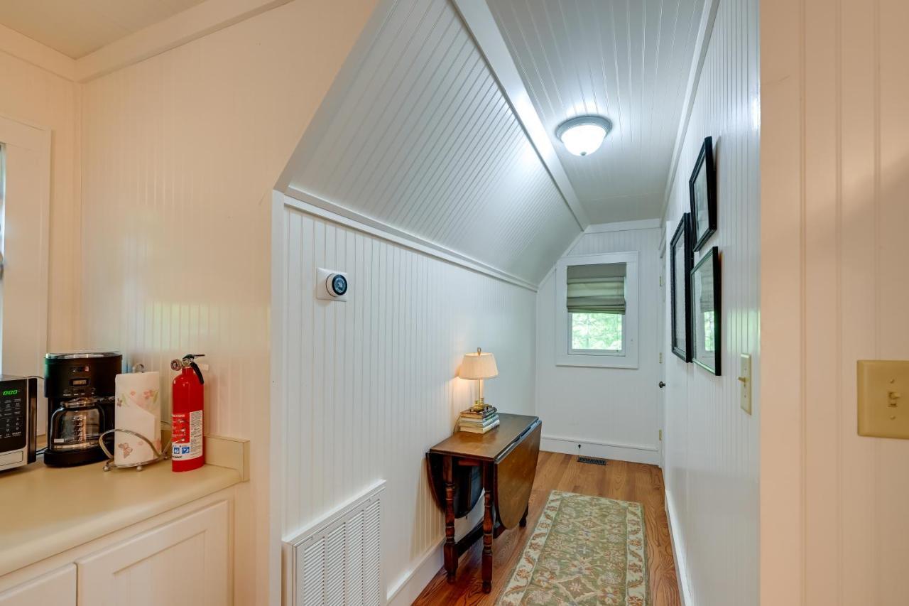 Smallwood Cute Highlands Home With Screened Porch! Экстерьер фото