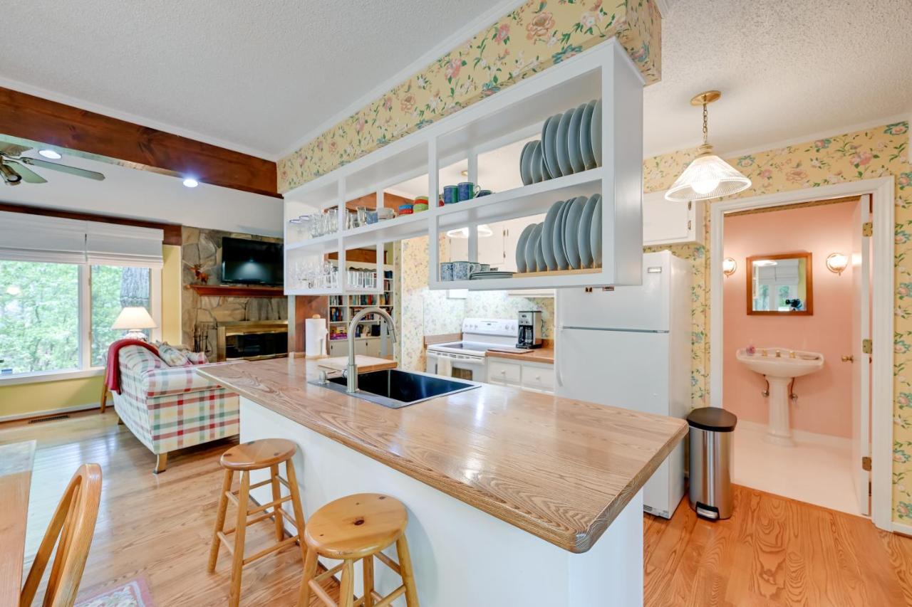 Smallwood Cute Highlands Home With Screened Porch! Экстерьер фото
